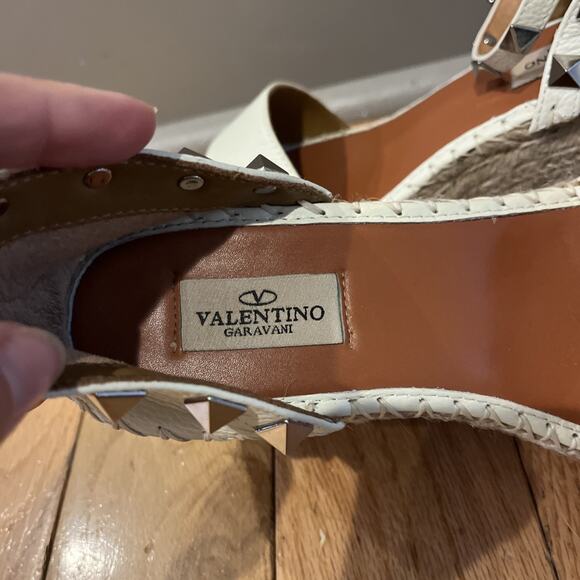 VALENTINO GARAVANI Rockstud Double Leather Wedge Espadrille Sandals Sz 39 / 9 - Picture 7 of 13